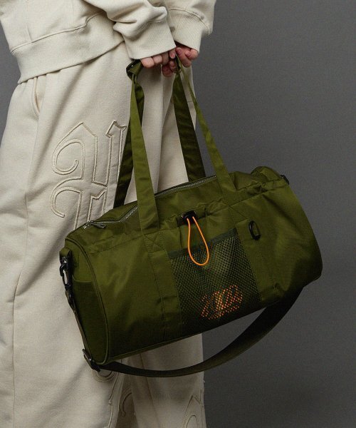 HOODHOOD(フッドフッド)の「シグネチャーロゴスポーティダッフルバッグカーキ(ボストンバッグ・レディース・その他・FREE)」の2枚目の写真