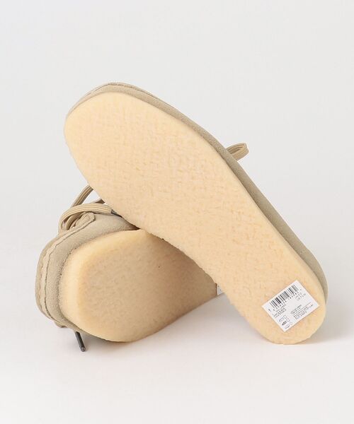 Clarks Originals(クラークスオリジナルズ)の「クラークス オリジナルス【CLARKS ORIGINALS】‐ ワラビー シューズ 【WALLABEE Maple Suede 26155545】(モカシン/デッキシューズ・レディース・ベージュ・24.5cm/25.0cm/24.0cm)」の3枚目の写真