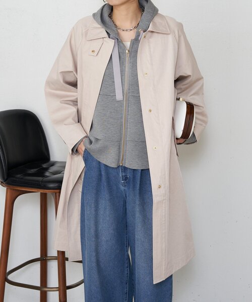 Jena espace merveilleux（ジェナ　エスパスメルヴェイユ）の「【着方で変わる】2WAYスタンドネックコート（ステンカラーコート・レディース・グレー/ライトベージュ・FREE）」の22枚目の写真