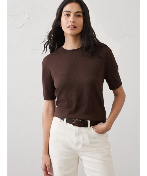 BANANA REPUBLIC FACTORY STORE(バナナリパブリック ファクトリーストア)の「BANANA REPUBLIC FACTORY STORE FOREVER ショートスリーブ セーター(ニット/セーター・レディース・ライトブルー/ライラック/ホワイト/ネイビー/ブラック/ブルー/レッド/キャメル/ブラウン・L/M/XS/S)」の1枚目の写真