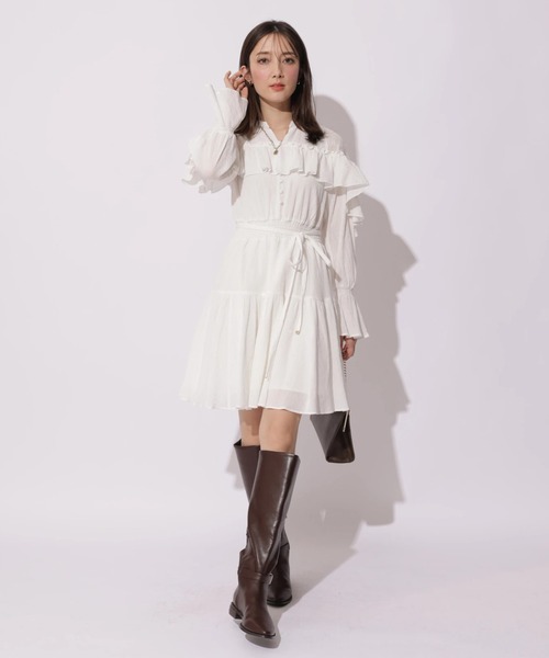 Apuweiser-riche（アプワイザーリッシェ）の「楊柳コットンティアードミニワンピース（ワンピース・レディース・オフホワイト/ブルーグレー・2/1）」の9枚目の写真