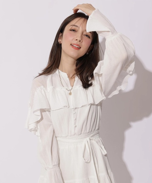 Apuweiser-riche（アプワイザーリッシェ）の「楊柳コットンティアードミニワンピース（ワンピース・レディース・オフホワイト/ブルーグレー・2/1）」の19枚目の写真