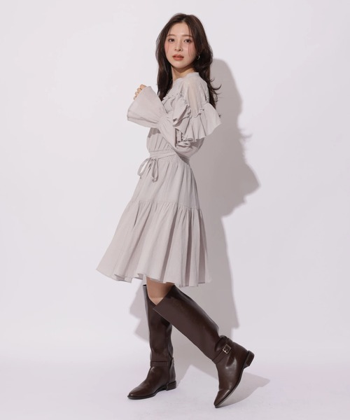 Apuweiser-riche（アプワイザーリッシェ）の「楊柳コットンティアードミニワンピース（ワンピース・レディース・オフホワイト/ブルーグレー・2/1）」の22枚目の写真