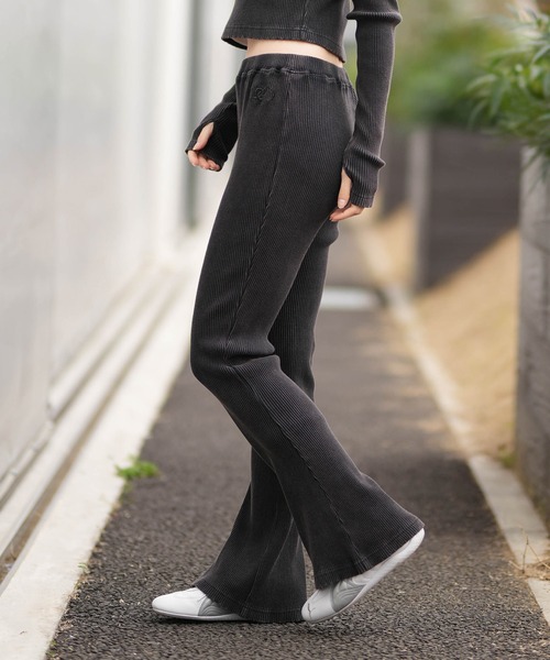 DC(ディーシー)の「DC/ディーシー 26 WS TELECO FLARE PANT LPT261305(その他パンツ・レディース・スミクロ/ライトピンク/ブラック・M)」の10枚目の写真