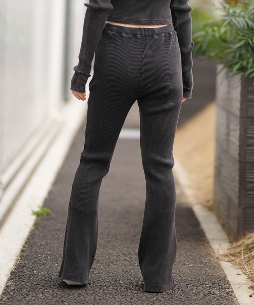 DC(ディーシー)の「DC/ディーシー 26 WS TELECO FLARE PANT LPT261305(その他パンツ・レディース・スミクロ/ライトピンク/ブラック・M)」の13枚目の写真