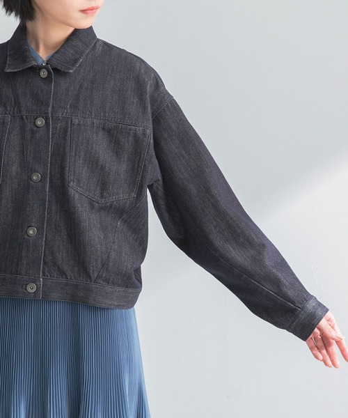 URBAN RESEARCH ROSSO WOMEN（アーバンリサーチ　ロッソ）の「デニムドルマンジャケット（デニムジャケット・レディース・オフホワイト/インディゴブルー・FREE）」の17枚目の写真