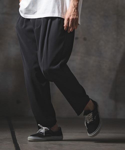 GLIMCLAP（グリムクラップ）の「mp14552-Relaxed Balloon Tapered Trousers テーパードパンツ(201-017-gls-cg)（その他パンツ・メンズ・ブラック/ベージュ/チャコール・L/M/S）」の2枚目の写真