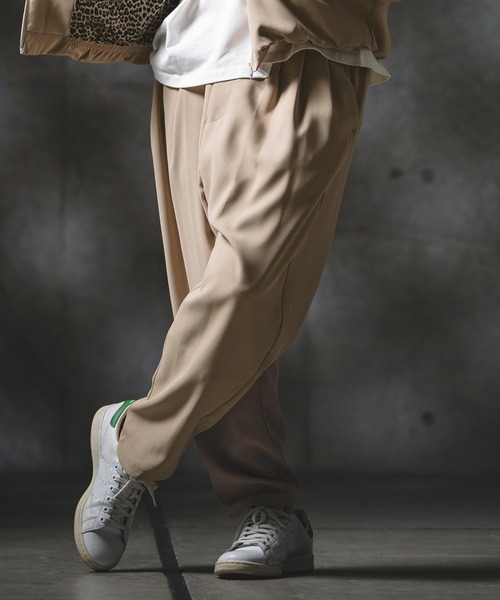 GLIMCLAP（グリムクラップ）の「mp14552-Relaxed Balloon Tapered Trousers テーパードパンツ(201-017-gls-cg)（その他パンツ・メンズ・ブラック/ベージュ/チャコール・L/M/S）」の17枚目の写真