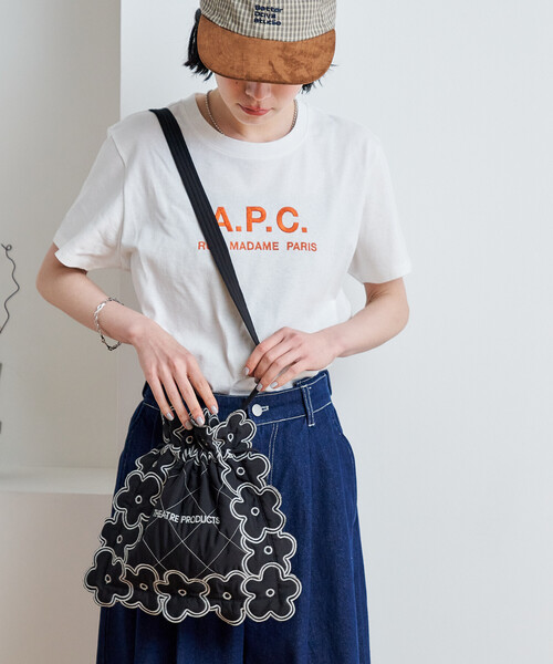 FREAK'S STORE(フリークスストア)の「THEATRE PRODUCTS × FREAK'S STORE/シアタープロダクツ 別注 配色ステッチ フラワー刺繍ショルダーバッグ(ショルダーバッグ・レディース・オフホワイト/ブラック・ONE SIZE)」の10枚目の写真