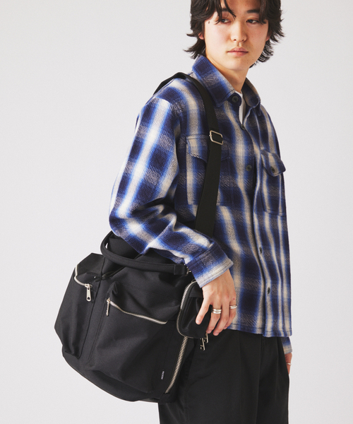 PACKING（パッキング）の「PACKING / パッキング 別注 2WAY ドローストリング ショルダーバッグ（ショルダーバッグ・メンズ・ブラック・FREE）」の4枚目の写真