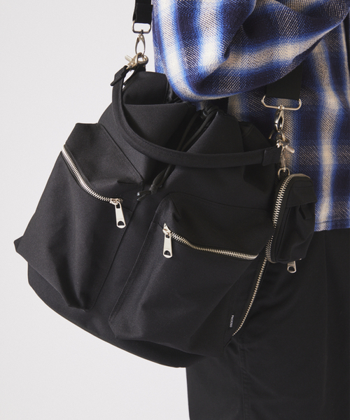 PACKING（パッキング）の「PACKING / パッキング 別注 2WAY ドローストリング ショルダーバッグ（ショルダーバッグ・メンズ・ブラック・FREE）」の5枚目の写真