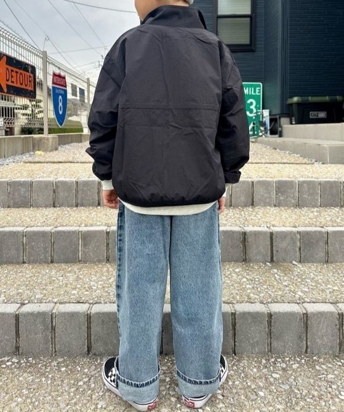 MPS(エムピーエス)の「MPS(エムピーエス)【キッズ】スタンドネックナイロンブルゾン(ブルゾン・キッズ・サックスブルー/ライラック/ブラック/ブルー・120/130/140/150/160/110)」の14枚目の写真