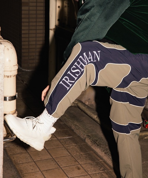 IRISHMAN(アイリッシュマン)の「【AERO】Nylon Wide Pants / 強撥水ナイロンワイドパンツ(UNISEX)(その他パンツ・メンズ・カーキ/ブラック・L/M/S/XL)」の10枚目の写真