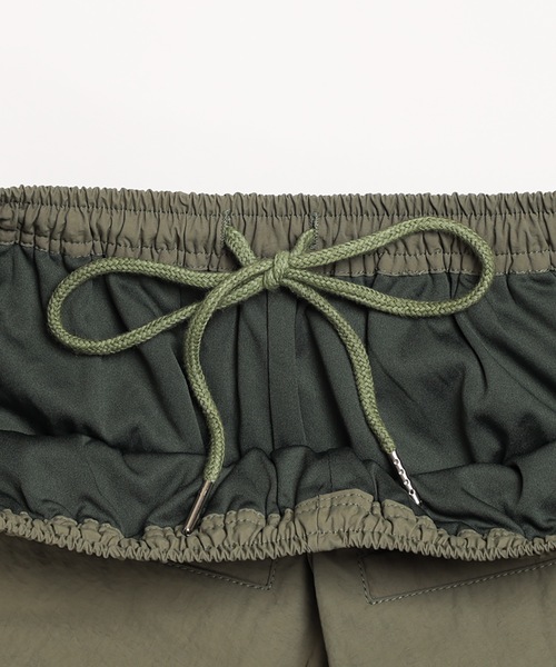 IRISHMAN(アイリッシュマン)の「【AERO】Nylon Wide Pants / 強撥水ナイロンワイドパンツ(UNISEX)(その他パンツ・メンズ・カーキ/ブラック・L/M/S/XL)」の17枚目の写真