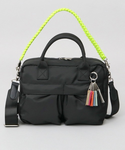 cheek(BAG)(チーク)の「撥水 3WAY ボストンショルダー ダブルポケット パフバッグ パディングバッグ(ショルダーバッグ・レディース・グレー/ブラック/カーキ/ベージュ・FREE)」の21枚目の写真