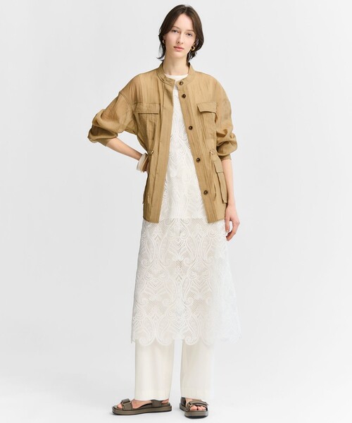 23区(ニジュウサンク)の「リネンミックスシアースラブ ミリタリー シャツジャケット(シャツ/ブラウス・レディース・ベージュ系/カーキ系/ブラック系・38)」の6枚目の写真
