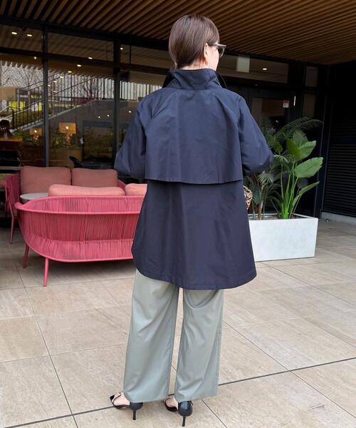 MICO COULIER（ミコクリエ）の「スタンドカラーラグランスリーブコート（その他アウター・レディース・ネイビー/キャメル・38）」の20枚目の写真