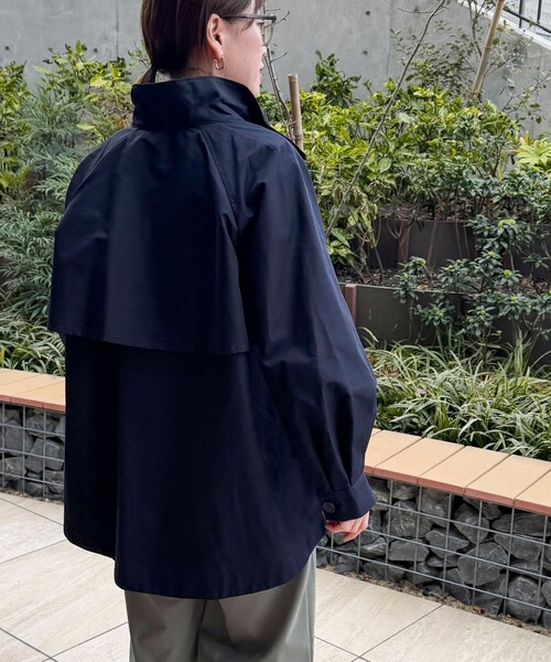 MICO COULIER（ミコクリエ）の「スタンドカラーラグランスリーブコート（その他アウター・レディース・ネイビー/キャメル・38）」の22枚目の写真