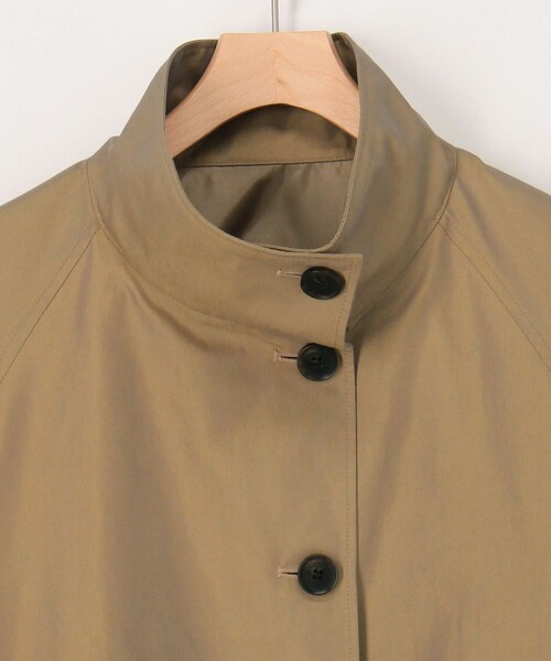 MICO COULIER（ミコクリエ）の「スタンドカラーラグランスリーブコート（その他アウター・レディース・ネイビー/キャメル・38）」の5枚目の写真