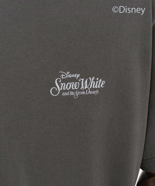 ADAM PATEK(アダムパテック)の「mt10344-ADAMPATEK -Snow White and the Seven Dwarfs circleT Tシャツ(AP2614042)(Tシャツ/カットソー・メンズ・ブラック/ホワイト・2/1)」の13枚目の写真