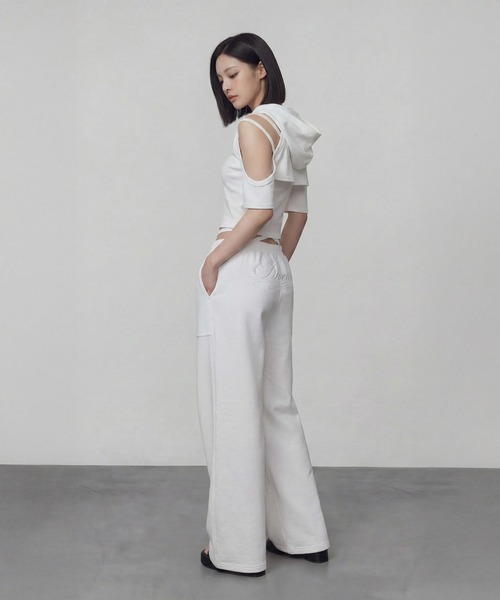 DURAS(デュラス)の「キャミ+フーディTセット(Tシャツ/カットソー・レディース・ホワイト/グレー/ブラック・FREE)」の7枚目の写真