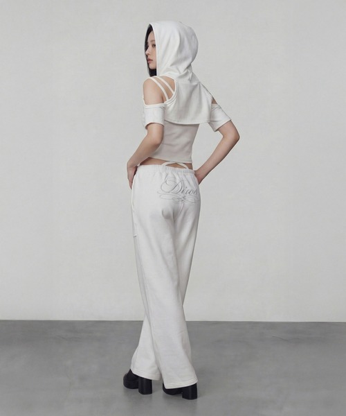 DURAS(デュラス)の「キャミ+フーディTセット(Tシャツ/カットソー・レディース・ホワイト/グレー/ブラック・FREE)」の9枚目の写真