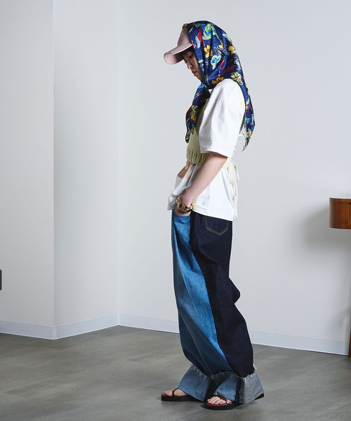ROSE BUD（ローズバッド）の「(mici)PRINT SCARF（バンダナ/スカーフ・レディース・ブラウン/ネイビー・ONE SIZE）」の14枚目の写真