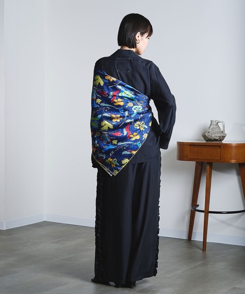 ROSE BUD（ローズバッド）の「(mici)PRINT SCARF（バンダナ/スカーフ・レディース・ブラウン/ネイビー・ONE SIZE）」の17枚目の写真