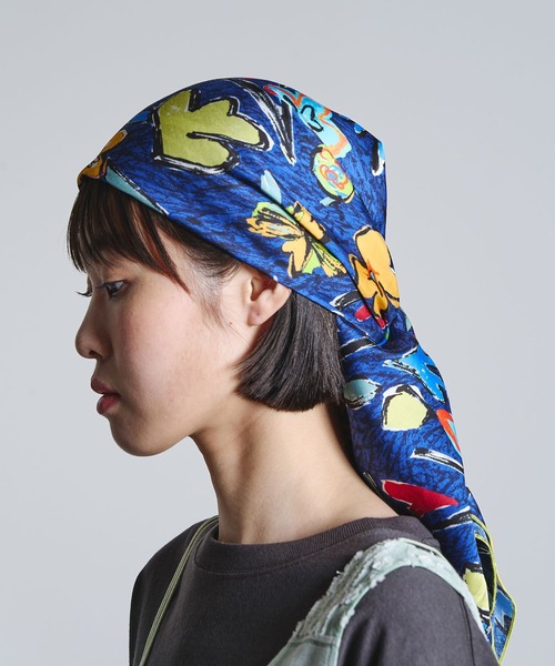 ROSE BUD（ローズバッド）の「(mici)PRINT SCARF（バンダナ/スカーフ・レディース・ブラウン/ネイビー・ONE SIZE）」の19枚目の写真