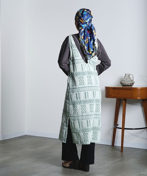 ROSE BUD（ローズバッド）の「(mici)PRINT SCARF（バンダナ/スカーフ・レディース・ブラウン/ネイビー・ONE SIZE）」の22枚目の写真