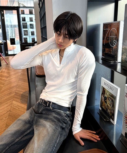 COSYHARU（コシハル）の「ノックウォッシュマキシフレアデニム（デニムパンツ・メンズ・ダークブルー・SMALL/LARGE/MEDIUM）」の16枚目の写真