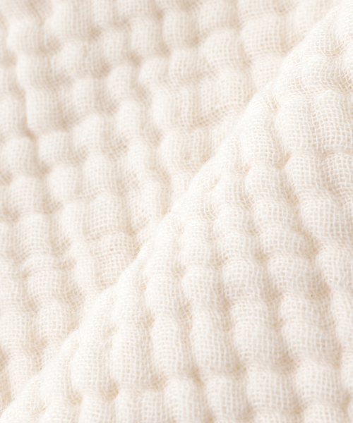 journal standard Furniture （ジャーナルスタンダードファニチャー）の「BACKTO MUSLIN THROW　スローケット（ブランケット・レディース・チャコールグレー/アイボリー/グリーン・FREE）」の12枚目の写真