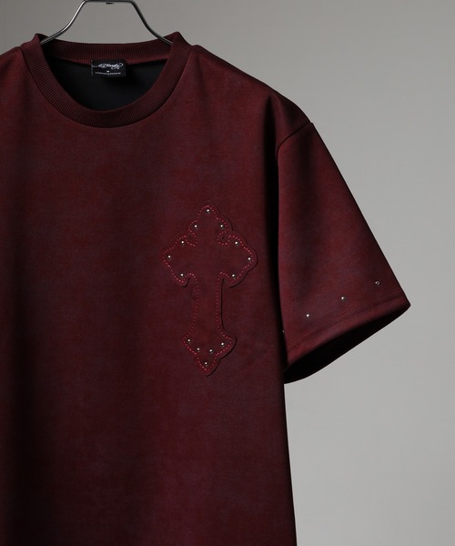 FUNALIVE(ファンアライブ)の「ED HARDY ニュアンスマーブルプリント クロスモチーフスタッズ半袖Tシャツ(Tシャツ/カットソー・メンズ・ブラック/ワインレッド・M/L)」の2枚目の写真