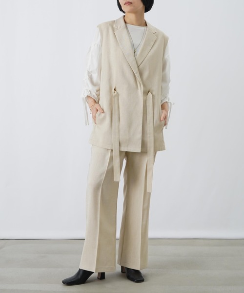 LUCA/LADY LUCK LUCA(ルカ/レディラックルカ)の「LC/LLL テーラーカラーリボンベルトジレ【セットアップ可】(ベスト・レディース・ベージュ/グレー・FREE)」の16枚目の写真