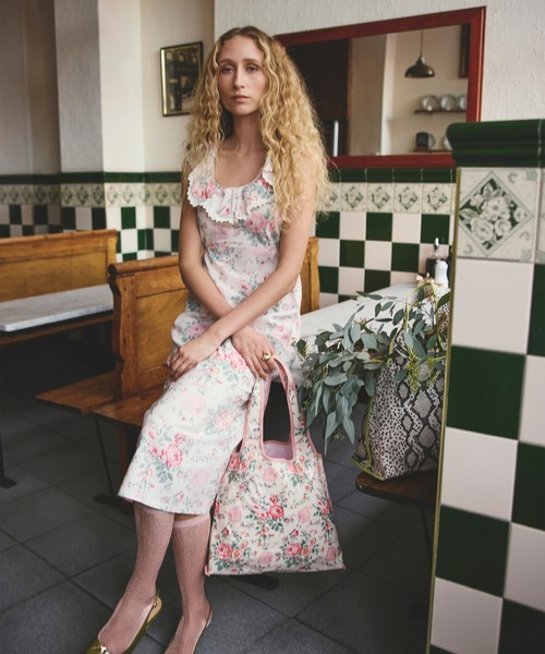 Cath Kidston(キャスキッドソン)の「メリルボーン ショッパー Hackney Rose(エコバッグ/サブバッグ・レディース・ピンク・FREE)」の10枚目の写真