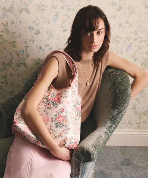 Cath Kidston(キャスキッドソン)の「メリルボーン ショッパー Hackney Rose(エコバッグ/サブバッグ・レディース・ピンク・FREE)」の18枚目の写真