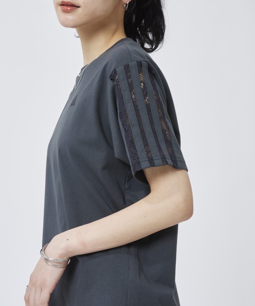 adidas（アディダス）の「【別注】アディダス adidas W LACE 3ST SS TEE AP 限定コラボ（Tシャツ/カットソー・レディース・オフホワイト/オレンジ/ダークグレー・S/M/L/XL）」の16枚目の写真