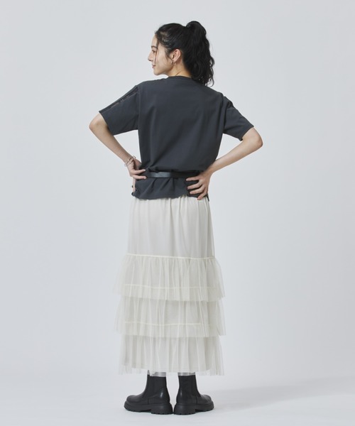 adidas（アディダス）の「【別注】アディダス adidas W LACE 3ST SS TEE AP 限定コラボ（Tシャツ/カットソー・レディース・オフホワイト/オレンジ/ダークグレー・S/M/L/XL）」の18枚目の写真