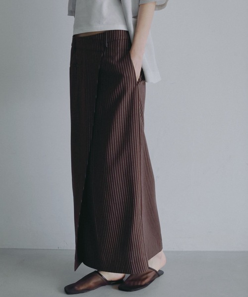 A part by(アパートバイ)の「ラップフウストライプスカート(スカート・レディース・ブラウン/ネイビー・SMALL/MEDIUM)」の13枚目の写真
