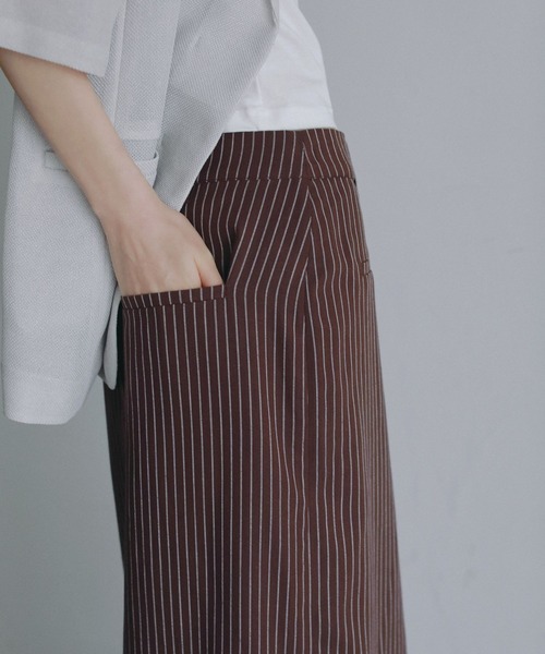 A part by(アパートバイ)の「ラップフウストライプスカート(スカート・レディース・ブラウン/ネイビー・SMALL/MEDIUM)」の15枚目の写真