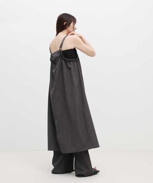 select MOCA(セレクトモカ)の「サイドギャザーキャミワンピース【接触冷感/セットアップ対応】(ワンピース・レディース・チャコールグレー/ベージュ・LARGE/MEDIUM)」の7枚目の写真