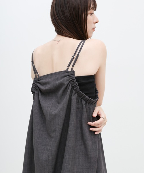 select MOCA(セレクトモカ)の「サイドギャザーキャミワンピース【接触冷感/セットアップ対応】(ワンピース・レディース・チャコールグレー/ベージュ・LARGE/MEDIUM)」の10枚目の写真