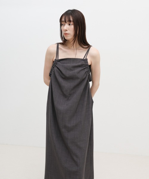select MOCA(セレクトモカ)の「サイドギャザーキャミワンピース【接触冷感/セットアップ対応】(ワンピース・レディース・チャコールグレー/ベージュ・LARGE/MEDIUM)」の8枚目の写真