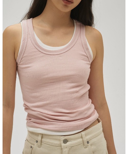 TODAYFUL（トゥデイフル）の「Useful Seamless Rib Tanktop 12610621（タンクトップ・レディース・ブラウン/ホワイト/チャコールグレー・FREE）」の8枚目の写真