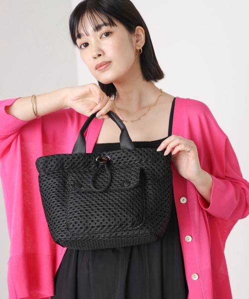Bou Jeloud(ブージュルード)の「ドットメッシュバケットバッグ(かごバッグ・レディース・ブラック・ONESIZE)」の1枚目の写真