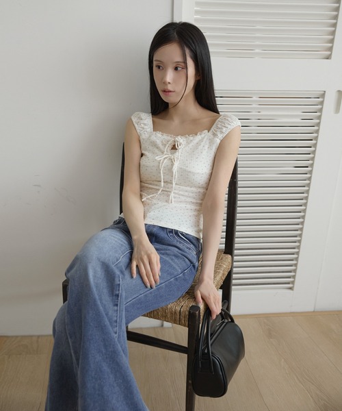 UNE MANSION（ユヌマンション）の「【2026SS新作アイテム】フロントダブルリボン花柄ラブリータンクトップ（Tシャツ/カットソー・レディース・クリーム/パープル・FREE）」の4枚目の写真