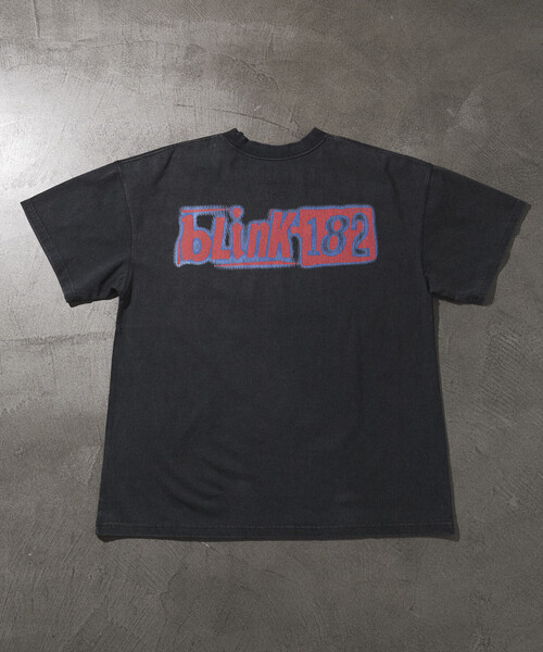 FREAK'S STORE(フリークスストア)の「【EXCLUSIVE】BLINK182 alien print Tee / ブリンク182 エイリアングラフィックプリント クルーネック Tシャツ(Tシャツ/カットソー・メンズ・ブラック・MEDIUM/LARGE/X-LARGE)」の9枚目の写真