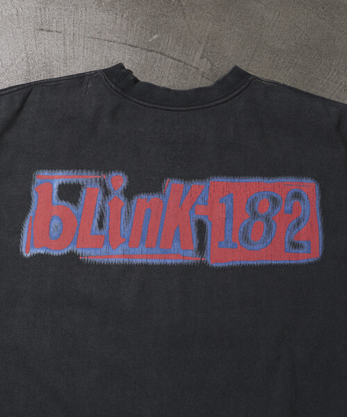 FREAK'S STORE(フリークスストア)の「【EXCLUSIVE】BLINK182 alien print Tee / ブリンク182 エイリアングラフィックプリント クルーネック Tシャツ(Tシャツ/カットソー・メンズ・ブラック・MEDIUM/LARGE/X-LARGE)」の10枚目の写真