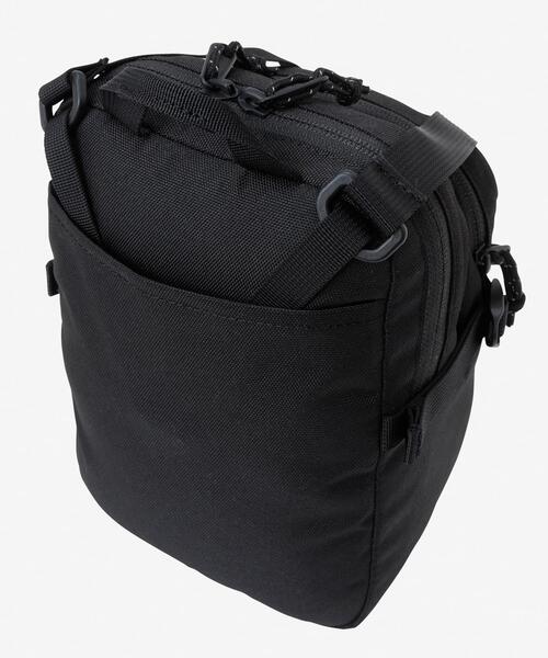 URBAN RESEARCH Sonny Label（アーバンリサーチサニーレーベル）の「THE NORTH FACE　BOULDER MINI SHOULDER（ショルダーバッグ・メンズ・アイボリー/ブラック・ONE）」の10枚目の写真