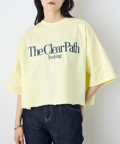 AZUL by moussy(アズールバイマウジー)の「刺繍ロゴTシャツ(Tシャツ/カットソー・レディース・ライトイエロー/ホワイト/グレー系その他4・SMALL/MEDIUM)」の3枚目の写真